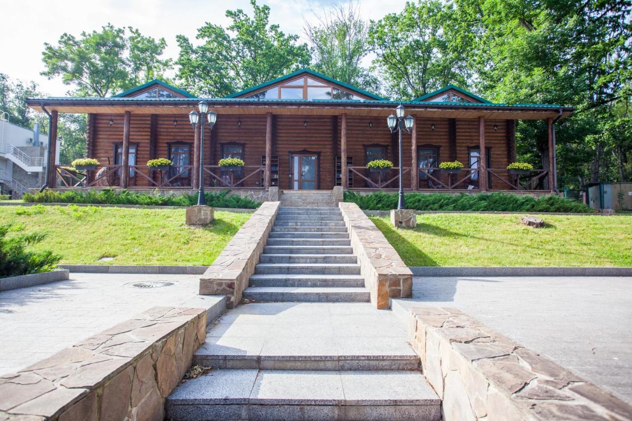 מלון Zadonets'ke Park Rost Club מראה חיצוני תמונה